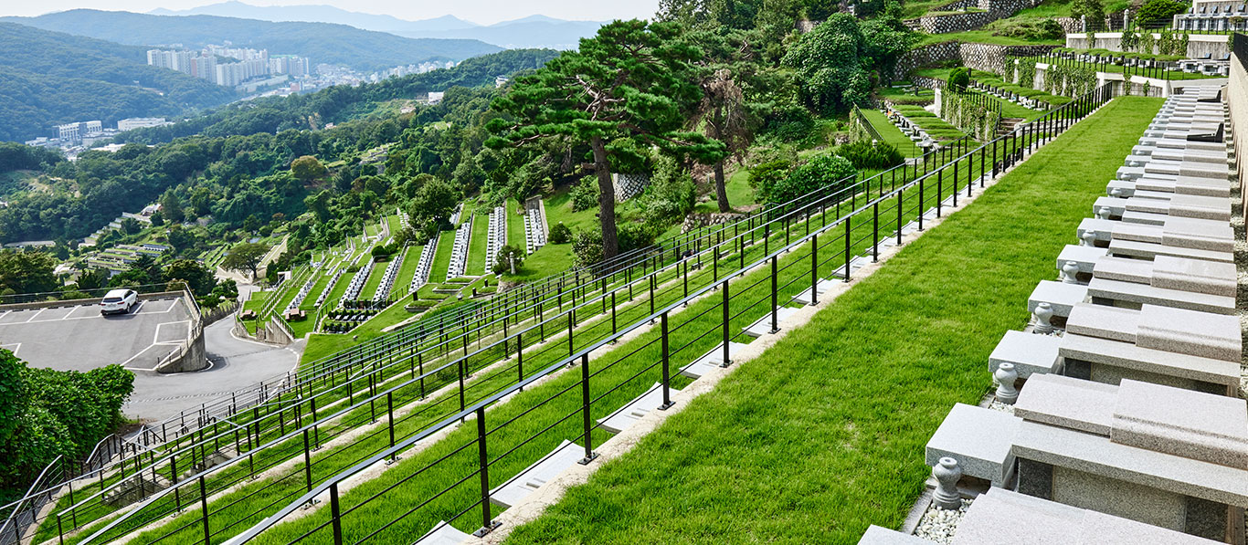 자연 속 조용한 안식처 ‘자하연 분당’