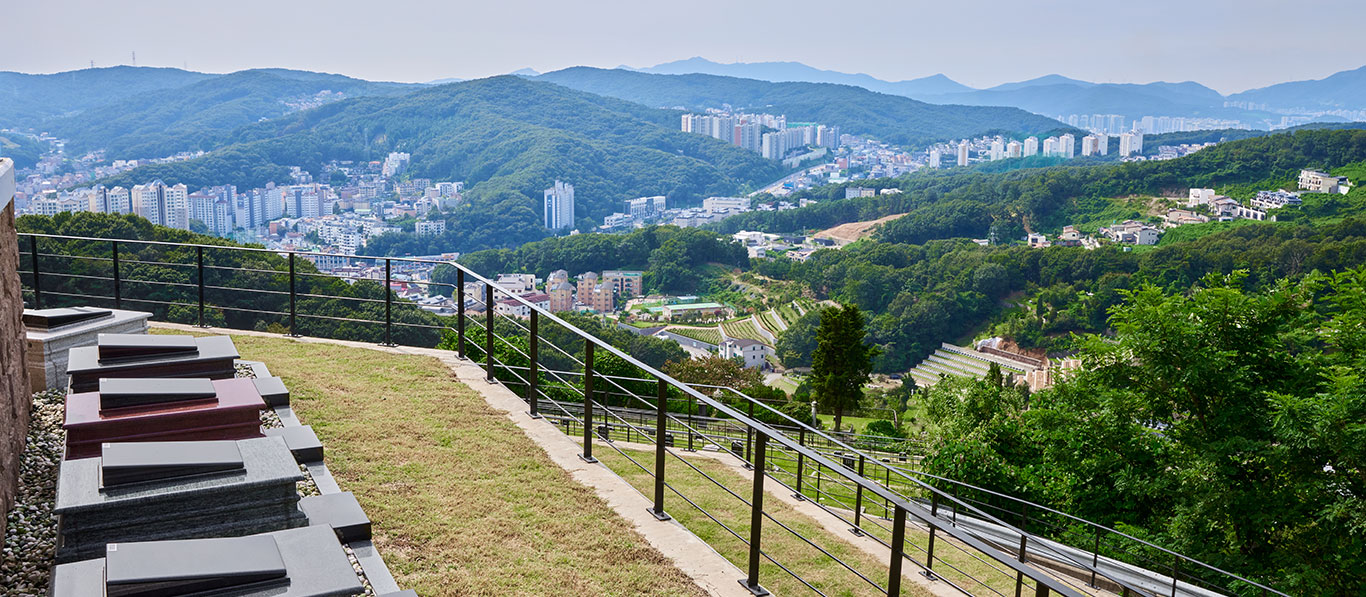 자연 속 조용한 안식처 ‘자하연 분당’